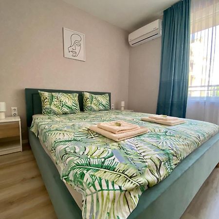 Avrora Suite Varna Ngoại thất bức ảnh